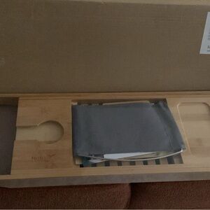 Expandable Bamboo Bath Caddy